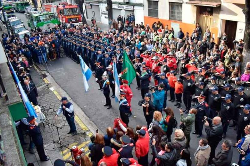 Festejos por el Día del Bombero Voluntario en La Boca