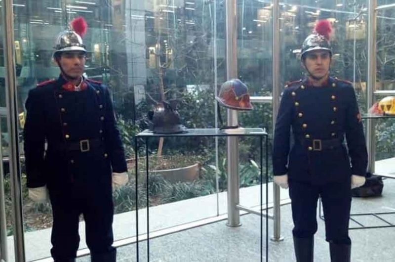 Muestra etinirante de cascos intervenidos “Volere è Potere“ Muestra etinirante de cascos intervenidos “Volere è Potere“