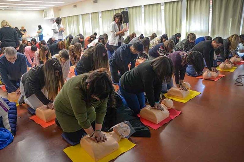 Curso de RCP por el aniversario del Hospital Garrahan