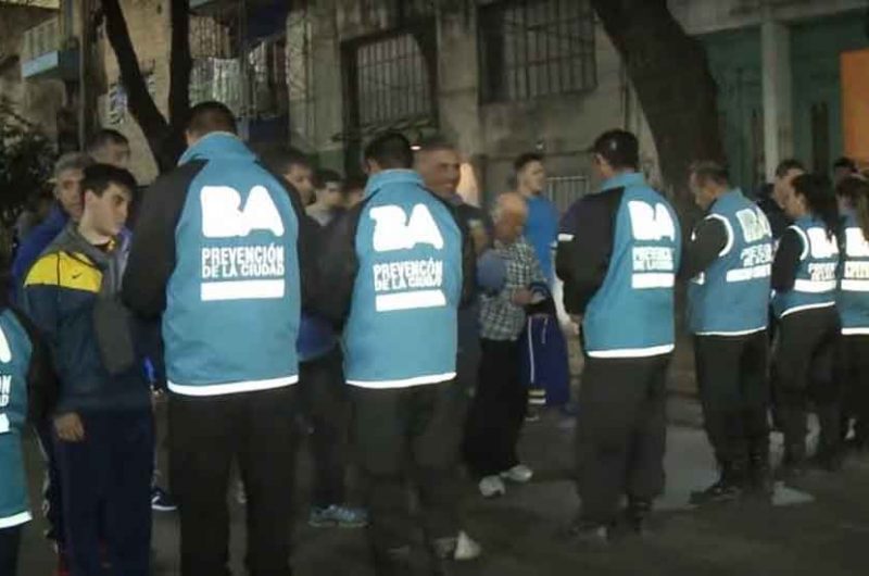 Tres detenidos y 12 simpatizantes restringidos en Boca vs. Atlhetico Paranaense Tres detenidos y 12 simpatizantes restringidos en Boca vs. Atlhetico Paranaense