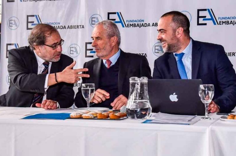 Políticas para recuperar la cuenca del Riachuelo Políticas para recuperar la cuenca del Riachuelo