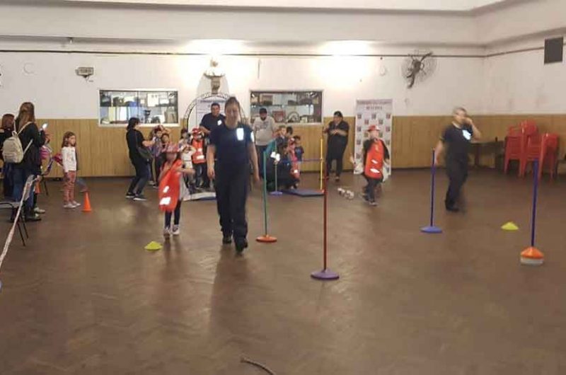 Los chicos fueron «Bomberos» por una noche Los chicos fueron «Bomberos» por una noche