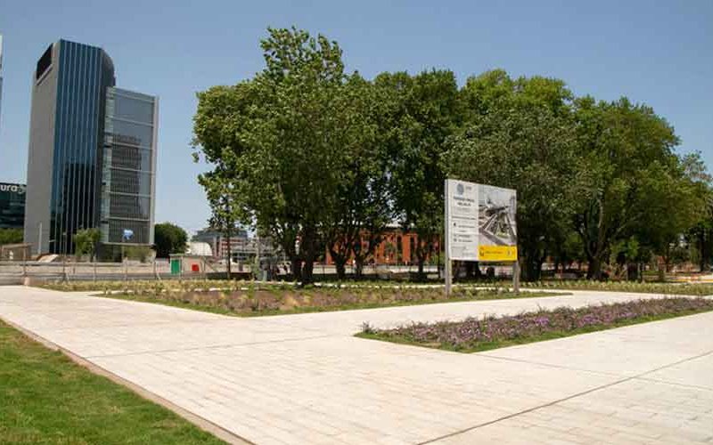 Continúan las obras del Parque Lineal del Bajo