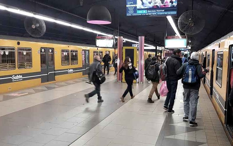 Los Metrodelegados suspendieron las medidas de fuerza