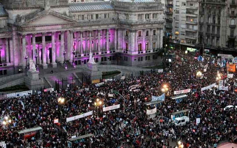 Movilizaciones y cortes por el día de la mujer Movilizaciones y cortes por el día de la mujer