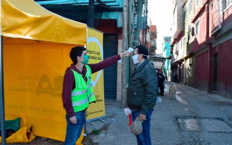 La Ciudad instaló postas febriles en los barrios vulnerables