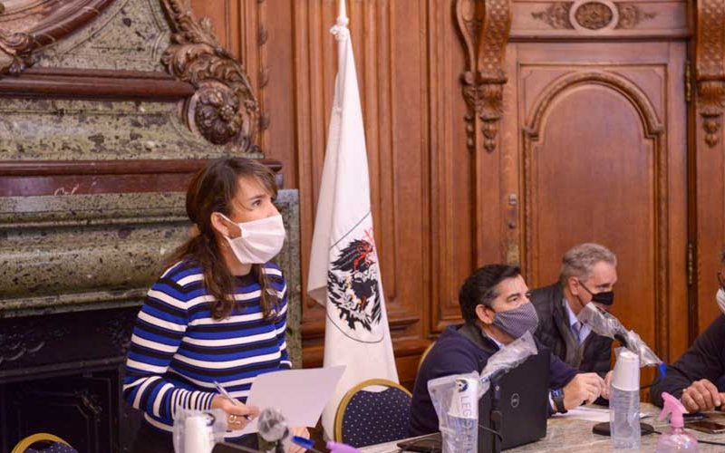 La urbanización de terrenos se trató en comisiones La urbanización de terrenos se trató en comisiones