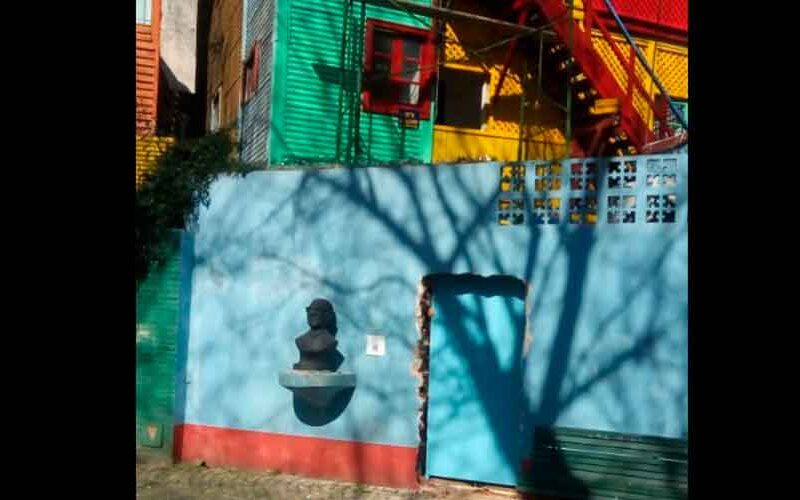 Un vecino abrió un ingreso trucho en el Paseo «Caminito» Un vecino abrió un ingreso trucho en el Paseo «Caminito»