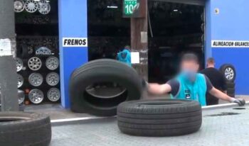 La Policía incautó 130 cubiertas y 70 llantas robadas en gomería de Barracas