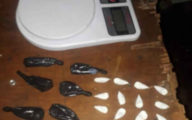 Desbarataron banda que vendía cocaína en la Villa 21-24