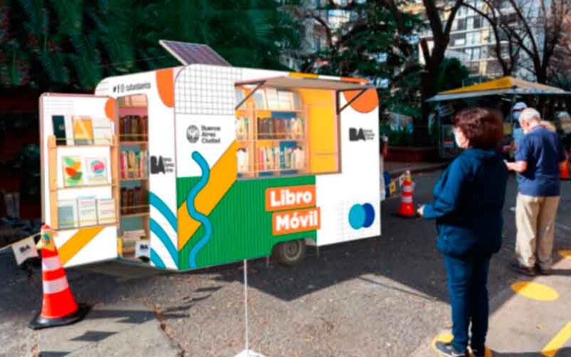 Libro Móvil circulará por los barrios de la Ciudad Libro Móvil circulará por los barrios de la Ciudad