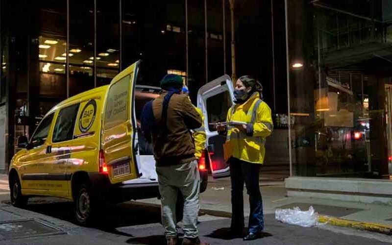 Boti: Asistencia a personas en situación de calle Boti: Asistencia a personas en situación de calle
