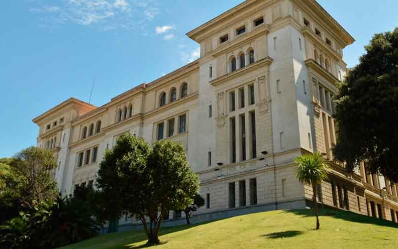 Habrá cortes de calles en 10 escuelas de la Ciudad Habrá cortes de calles en 10 escuelas de la Ciudad