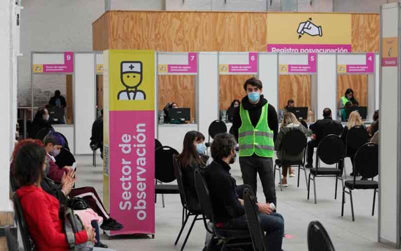 Balvanera suma un vacunatorio en el Parque de la Estación