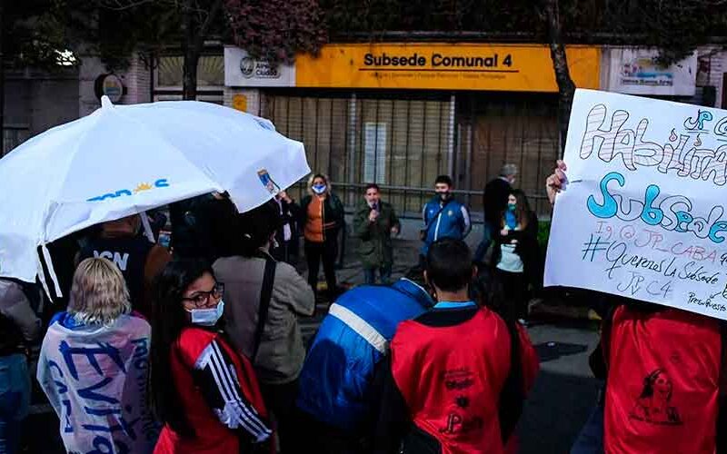 Vecinos se movilizaron para pedir la reapertura de la subsede Suárez