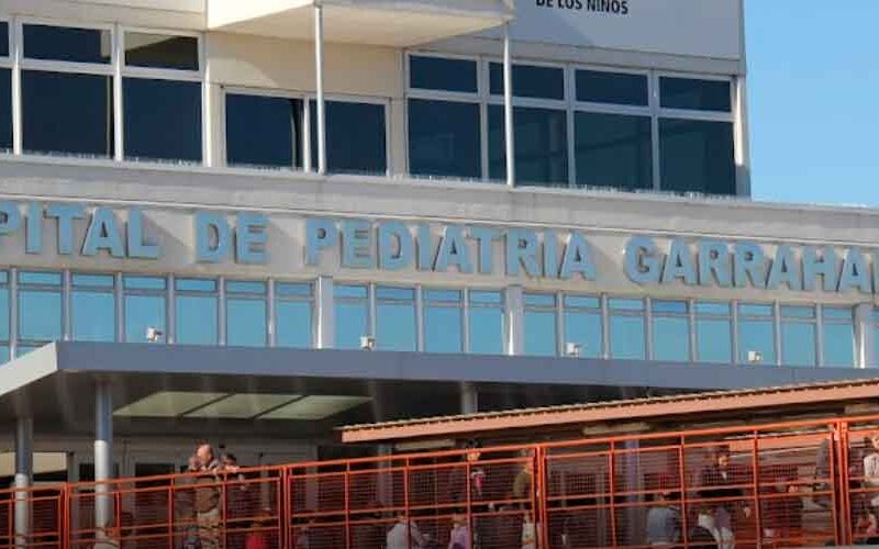 Autoridades del Hospital Garrahan piden dosis de Sinopharm Autoridades del Hospital Garrahan piden dosis de Sinopharm