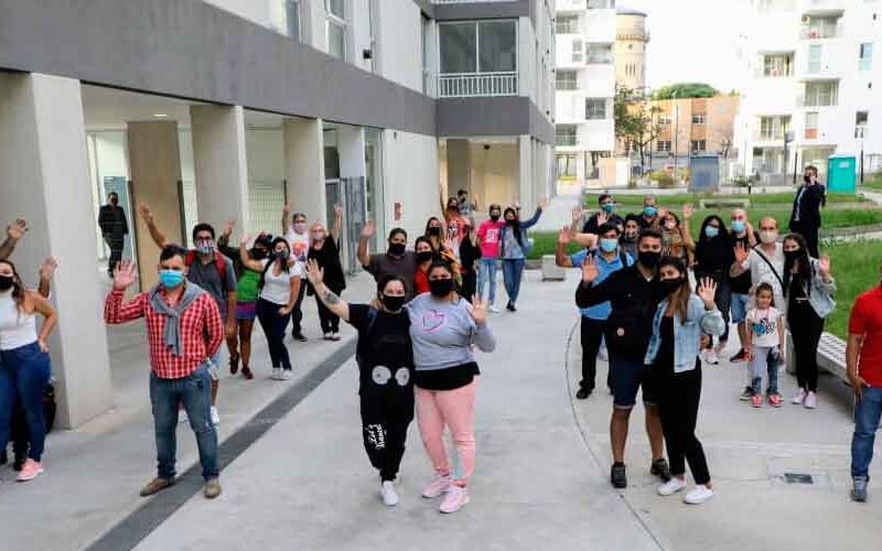 Entregan viviendas de Procrear II en la Ciudad