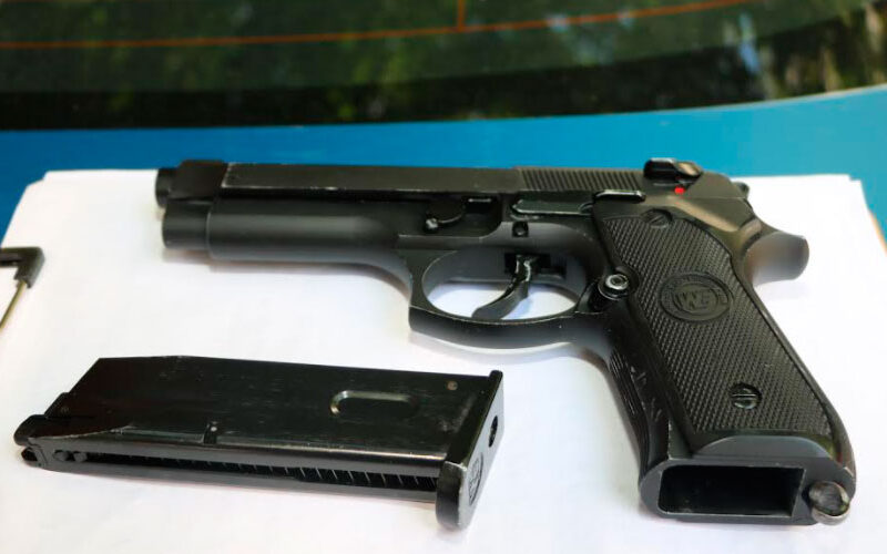 Detienen a dos motochorros con un arma en Balvanera Detienen a dos motochorros con un arma en Balvanera