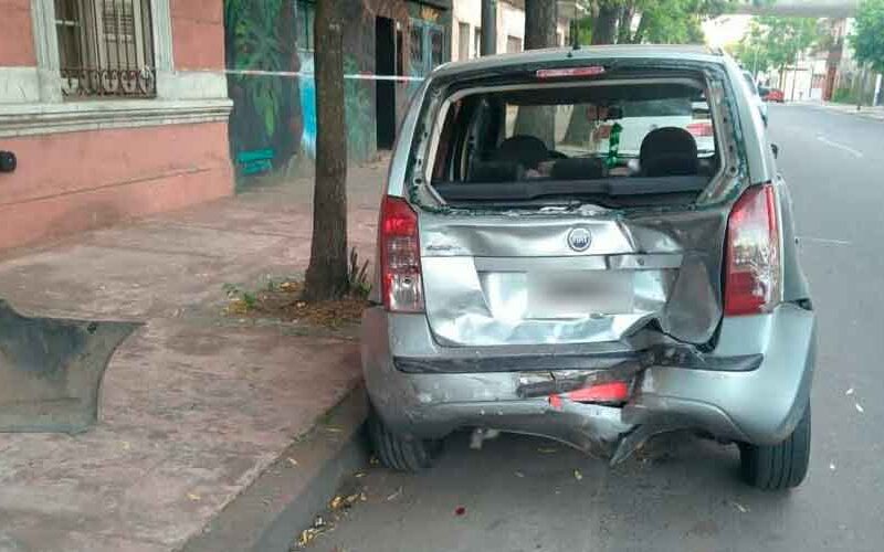 Tres detenidos por cometer un robo con arma de fuego en Pompeya