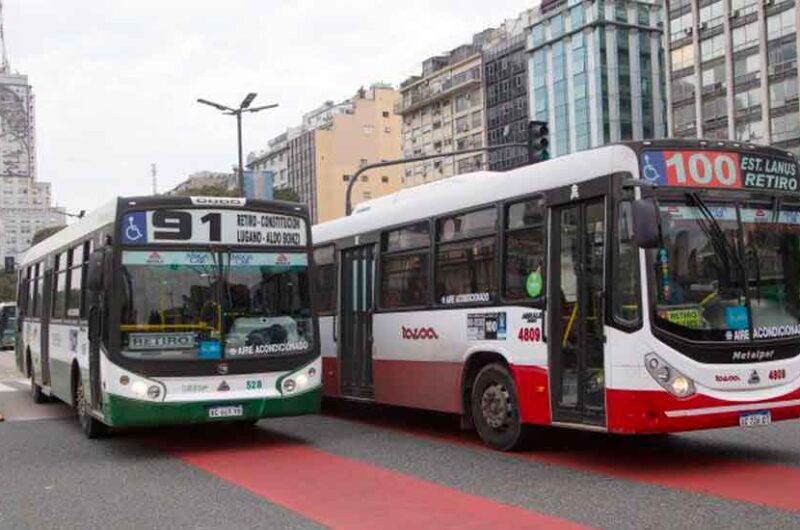 Anunciaron paro en unas 80 líneas de colectivo del AMBA Anunciaron paro en unas 80 líneas de colectivo del AMBA