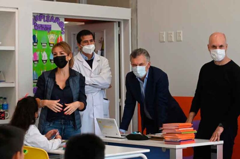 Larreta recorrió con Macri una escuela en Nueva Pompeya Larreta recorrió con Macri una escuela en Nueva Pompeya