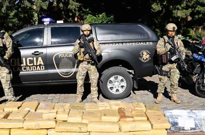 Nueva quema de droga incautada por la Policía de la Ciudad Nueva quema de droga incautada por la Policía de la Ciudad