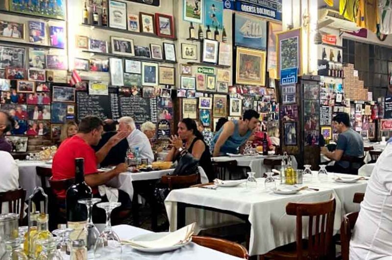 Finalmente abrió El Obrero: volvieron las rabas y la tortilla Finalmente abrió El Obrero: volvieron las rabas y la tortilla