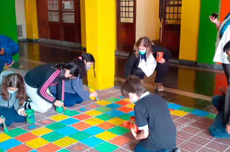 Intervención de colores en el Colegio San Juan Evangelista