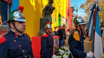 Los bomberos voluntarios celebraron su día en La Boca