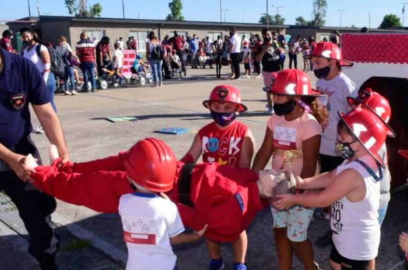 Actividades para chicos con los Bomberos en estas Vacaciones Actividades para chicos con los Bomberos en estas Vacaciones