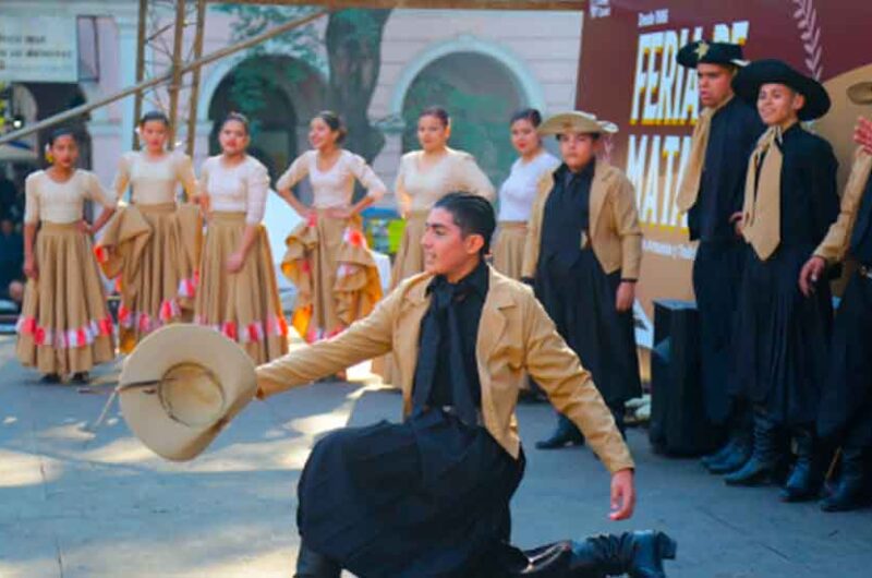 La Feria de Mataderos conmemora un nuevo 9 de Julio