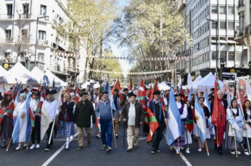 BA Celebra País Vasco: Desfile, danzas, arte y gastronomía típica