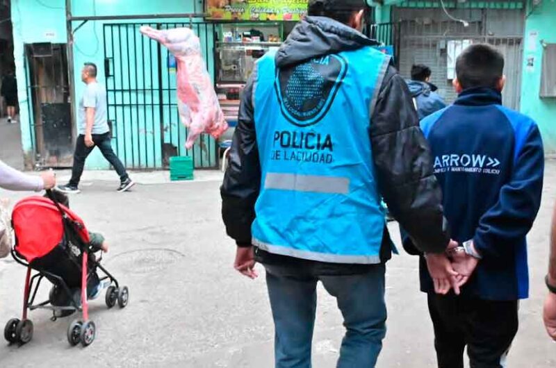 Caen dos narcos en el «pasillo de los zombies» del Barrio 31 Caen dos narcos en el «pasillo de los zombies» del Barrio 31