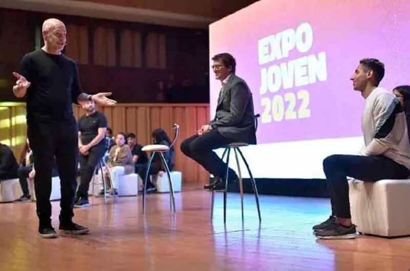 Rodríguez Larreta inauguró la Expo Joven en la Usina del Arte Rodríguez Larreta inauguró la Expo Joven en la Usina del Arte