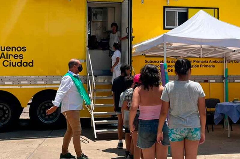 Se aplican distintas vacunas para chicos de 13 meses a 11 años Se aplican distintas vacunas para chicos de 13 meses a 11 años