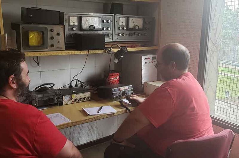 Nuevo curso para formar nuevos radioaficionados Nuevo curso para formar nuevos radioaficionados