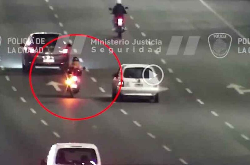 Tras una larga persecución detienen a un delincuente con una moto robada