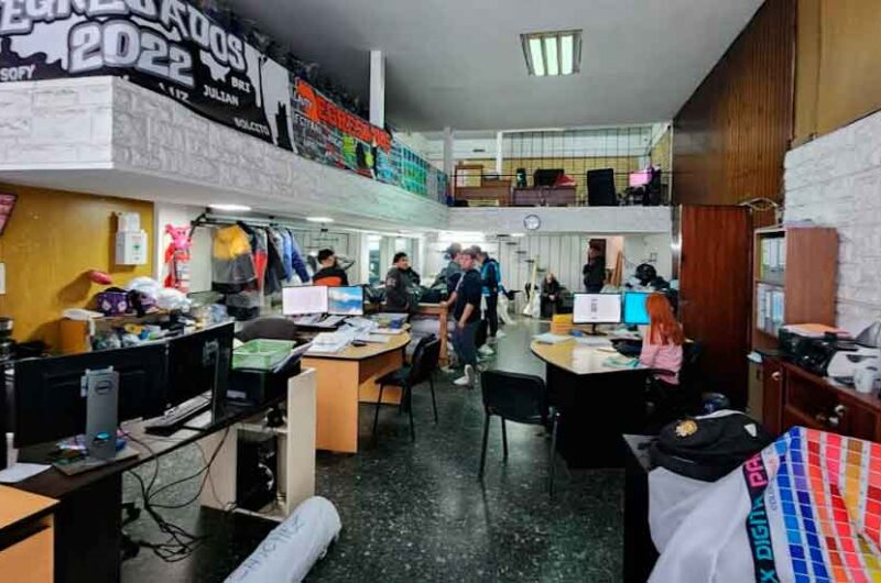 Falsificación: Golpe a la mafia de las camisetas Falsificación: Golpe a la mafia de las camisetas