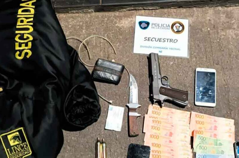 Se hacían pasar por policías para extorsionar: tres detenidos Se hacían pasar por policías para extorsionar: tres detenidos