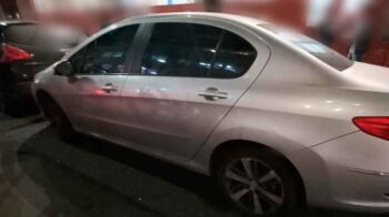 Un detenido por violentar un auto para robar objetos de valor