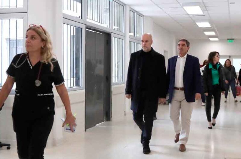 Rodríguez Larreta recorrió las obras del Hospital Rivadavia