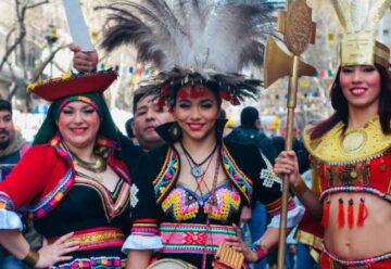 Día del Inmigrante en la Avenida de Mayo