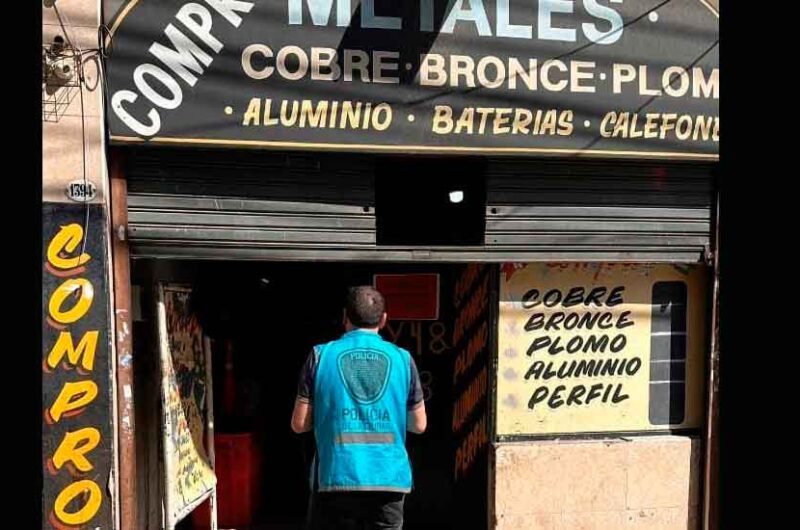 Clausuran metalera en el barrio de Constitución Clausuran metalera en el barrio de Constitución