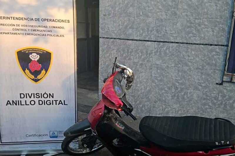 Persecución y un detenido con una moto robada Persecución y un detenido con una moto robada
