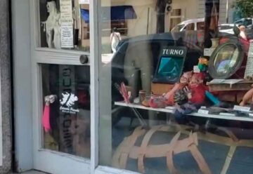 Secuestran dos proyectiles de cañón que se ofrecían por internet