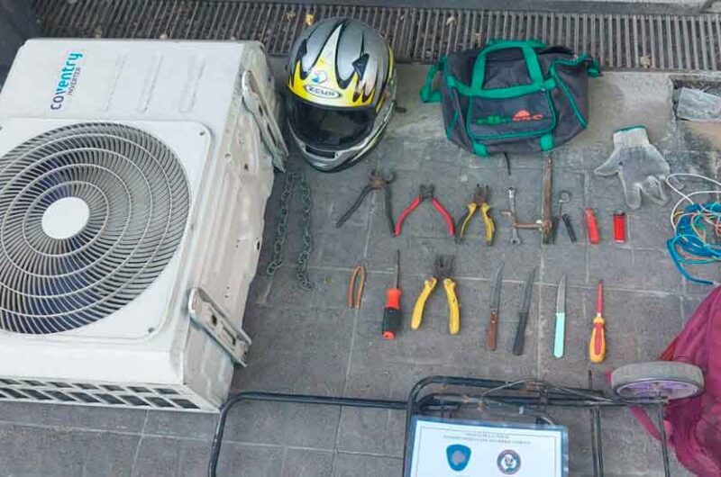 Los Calurosos: delincuentes que robaron un aire acondicionado Los Calurosos: delincuentes que robaron un aire acondicionado