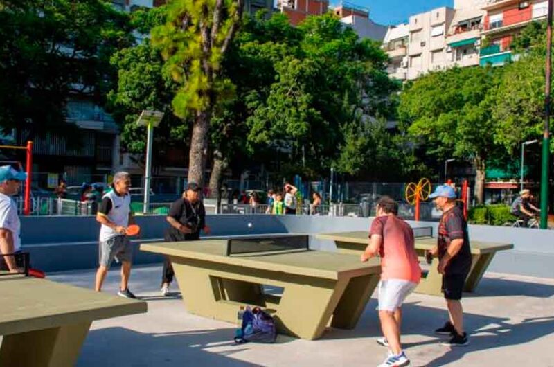La Ciudad renovó la Plaza Martín Fierro