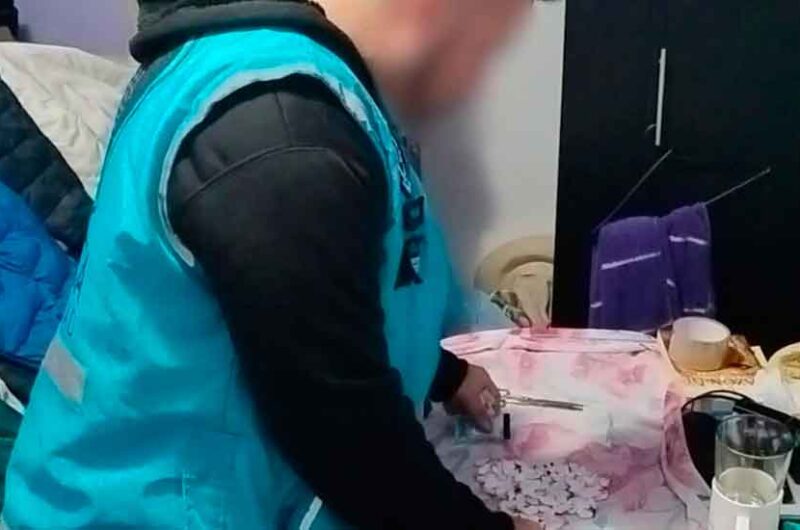 Desbaratan un kiosco narco en el Barrio Fraga Desbaratan un kiosco narco en el Barrio Fraga