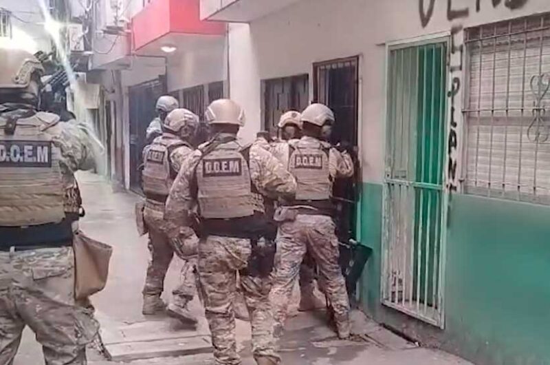 Desbaratan una violenta banda delictiva del Barrio 21-24 Desbaratan una violenta banda delictiva del Barrio 21-24