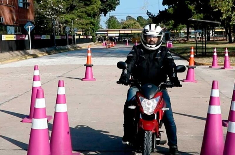 Nuevo examen para sacar la licencia de conducir motos Nuevo examen para sacar la licencia de conducir motos